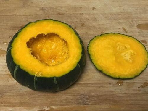 带粉籍吃瓜什么,揭秘网络舆论场的新现象